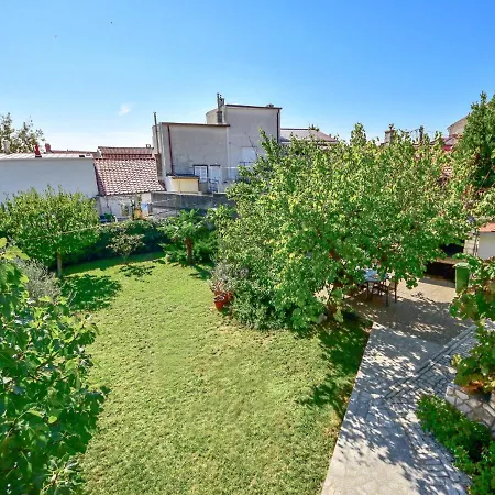 Damir-3 By Interhome 크리크베니카