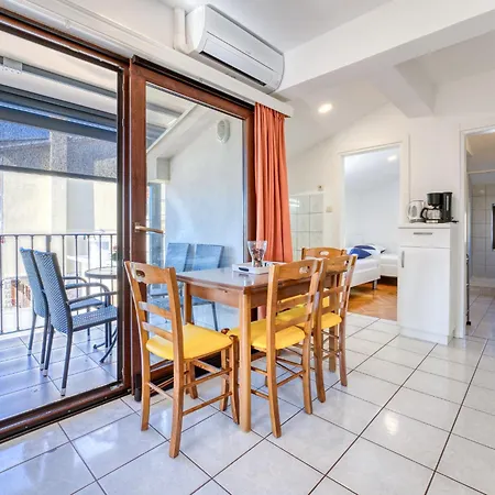 Damir-3 By Interhome *