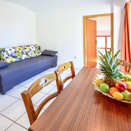 Damir-3 By Interhome Apartman