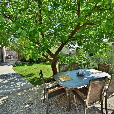 公寓 Damir-3 By Interhome 茨里克韦尼察